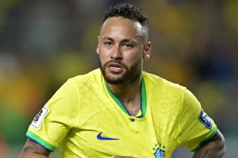 Neymar desfalca Seleção em amistosos e deve perder estreia da Copa do Mundo