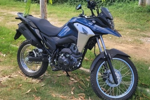 Proprietário de Motocicleta furtada durante Festa de Santo Antônio em Quixeramobim pede ajuda para localizar veículo